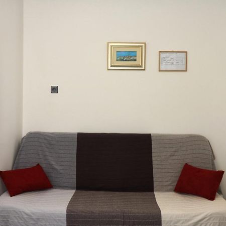 Apartmani Mikin Betina  Eksteriør billede