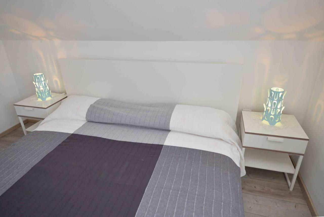 Apartmani Mikin Betina  Eksteriør billede
